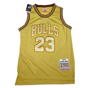 Mitchell & Ness Michael Jordan 1997-98 Chicago Bulls Gold Jersey Mens Small NEW